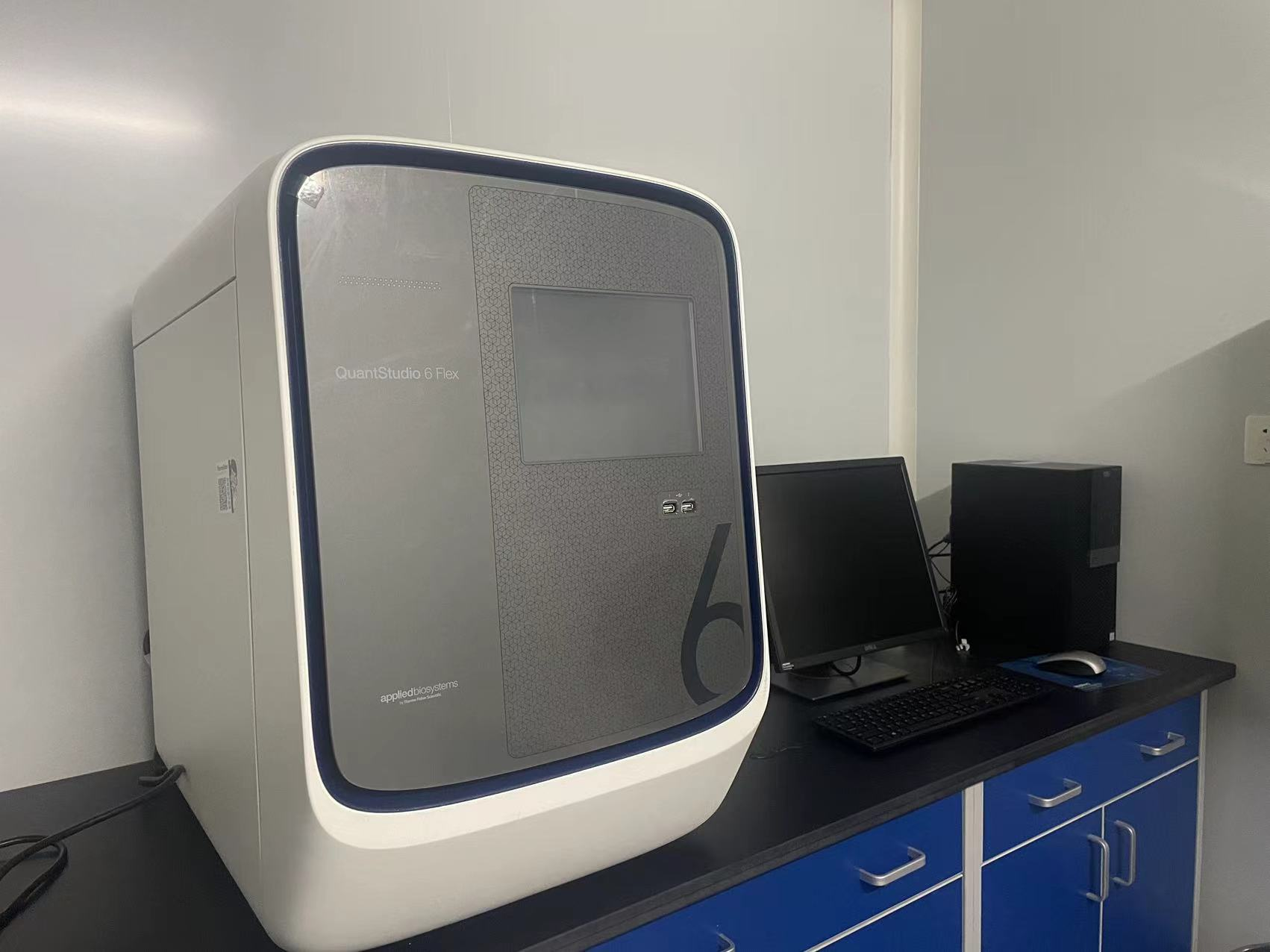 Applied Biosystems™ QuantStudio™ 6 实时定量PCR仪